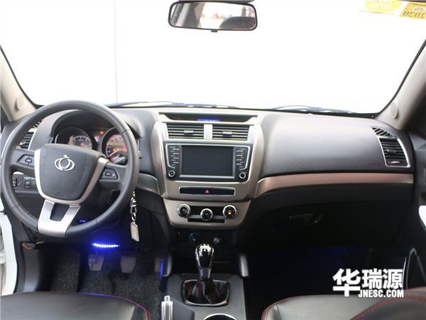 全能舒适型SUV吉利GX7,大方外观,畅快驾驭