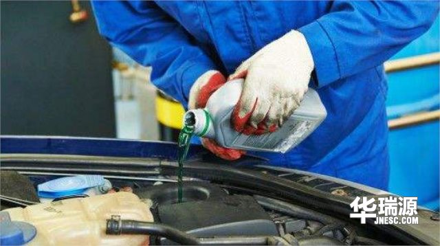 汽车防冻液如此换,护车又汽车保养