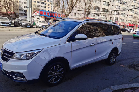 吉林二手宝骏730 2019款 1.5T CVT 时尚型 7座 国V