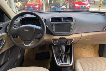 烟台二手福特福睿斯 2015款 1.5L 自动时尚型