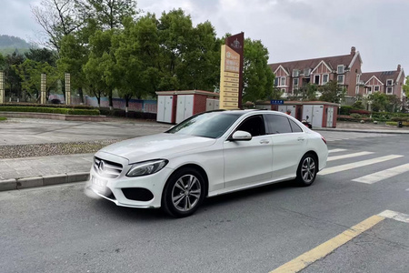 吉安二手奔驰C级 2017款 C 200 L 运动版