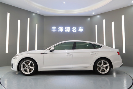 襄阳二手奥迪A5 2017款 Sportback 40 TFSI 时尚版